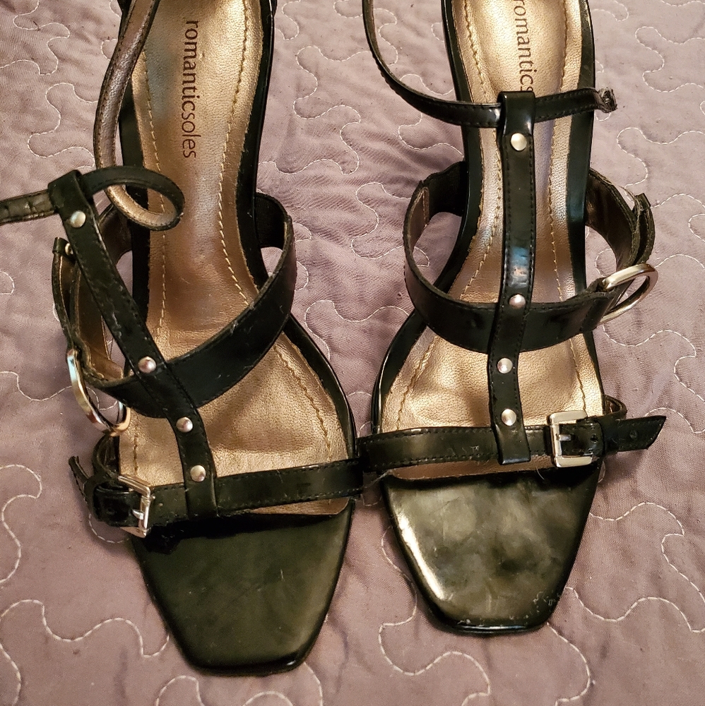 Black, strappy heels
